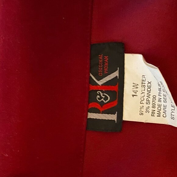 Previously Owned Excellent Condition R&K Women's Velvet Like Blazer - Picture 8 of 8